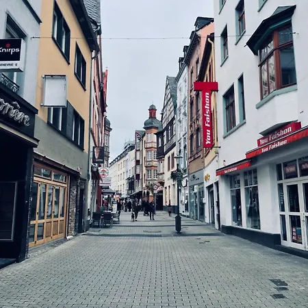 شقة Wunderschoene Mitten Im Herzen Von *