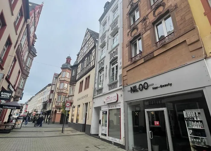 Wunderschoene Mitten Im Herzen Von Apartment *