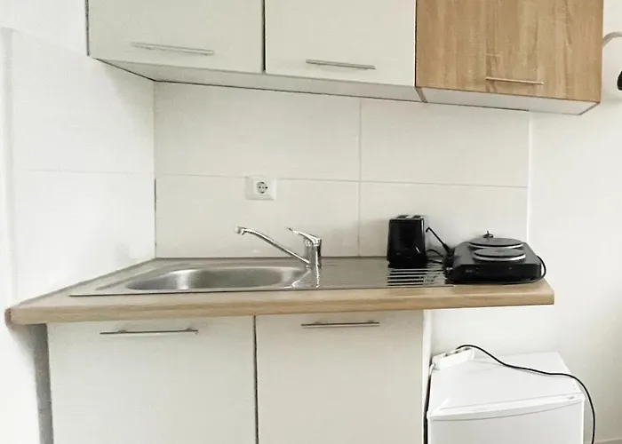 Wunderschoene Mitten Im Herzen Von